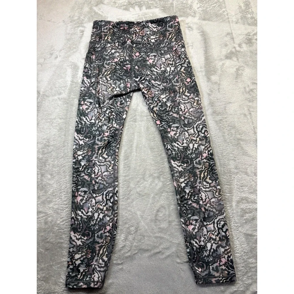 Athleta Ultimate‎ Stash 7/8 Tight Leggings Women Medium Floral Print
